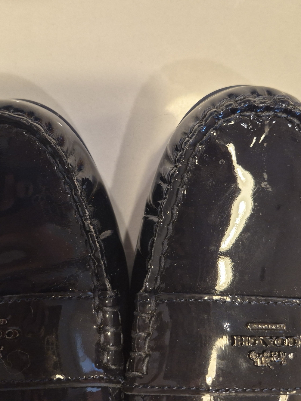 Coach Women's Navy Patent Leather Penny Loafers Size 9.5 - Picture 6 of 6